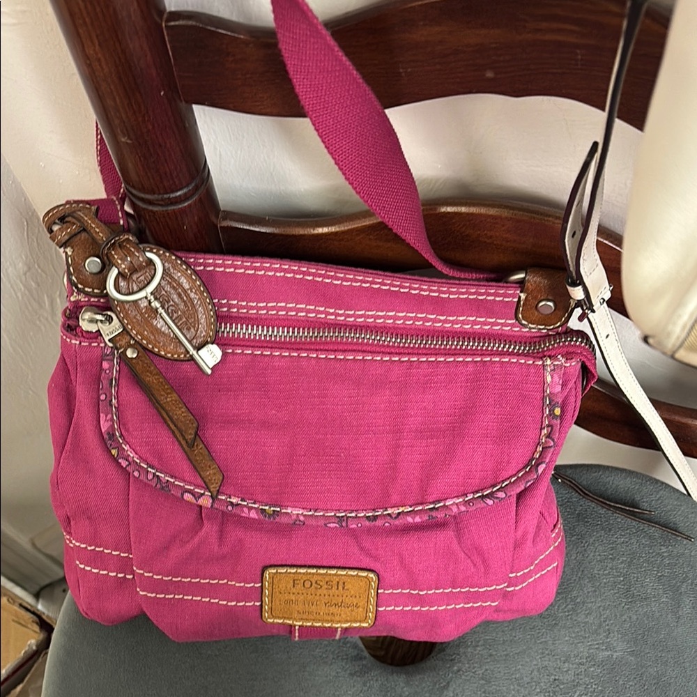 Fossil Fuchsia Crossbody Bag with Key/Brown Accents - NWOT